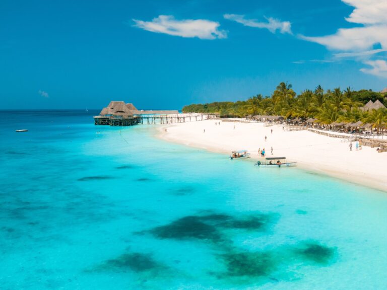 6 Days Zanzibar and Serengeti Safari